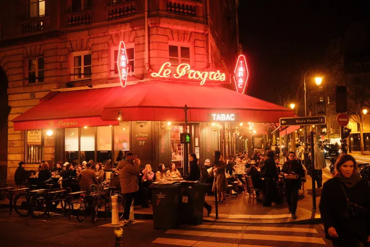 A photograph from Le Progrès Marais in Paris